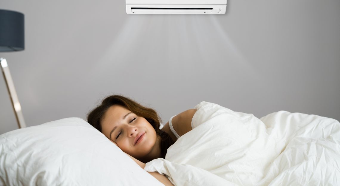 Air,Conditioner,Appliance,Or,Condition,In,Bedroom