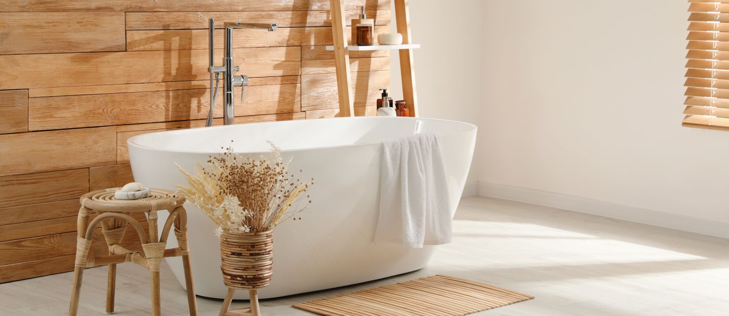Bathroom,Interior,With,White,Tub,And,Decor,Near,Wooden,Wall