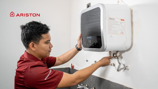  Chi phí lắp đặt máy nước nóng cho gia đình là bao nhiêu?