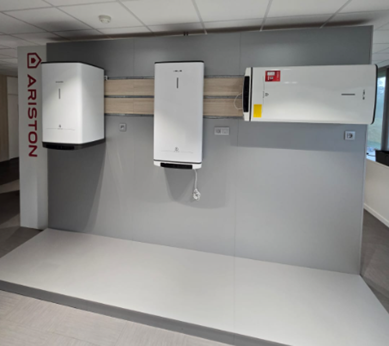 Photo showroom velis quadris
