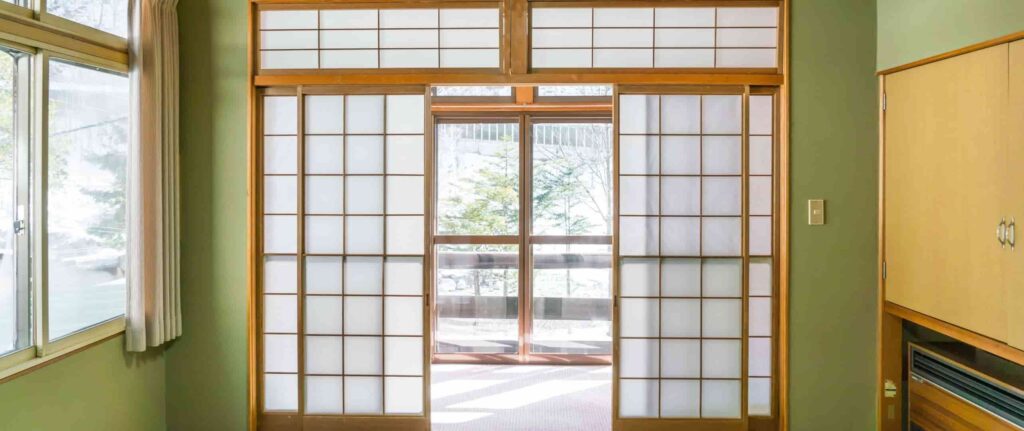 pintu dengan gaya slide door ala Jepang