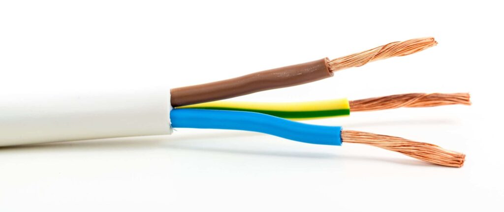 kabel dengan beberapa serabut